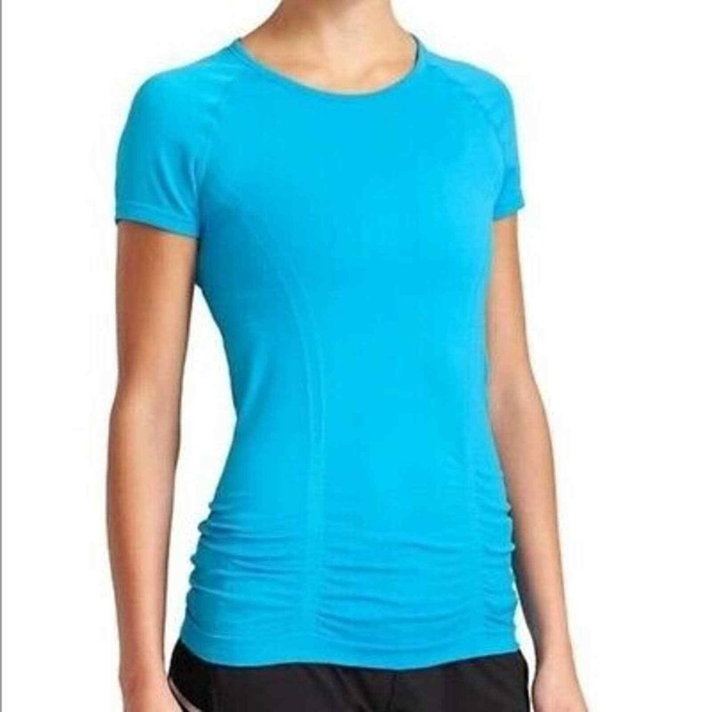 Athleta Fastest Track Tee, size S